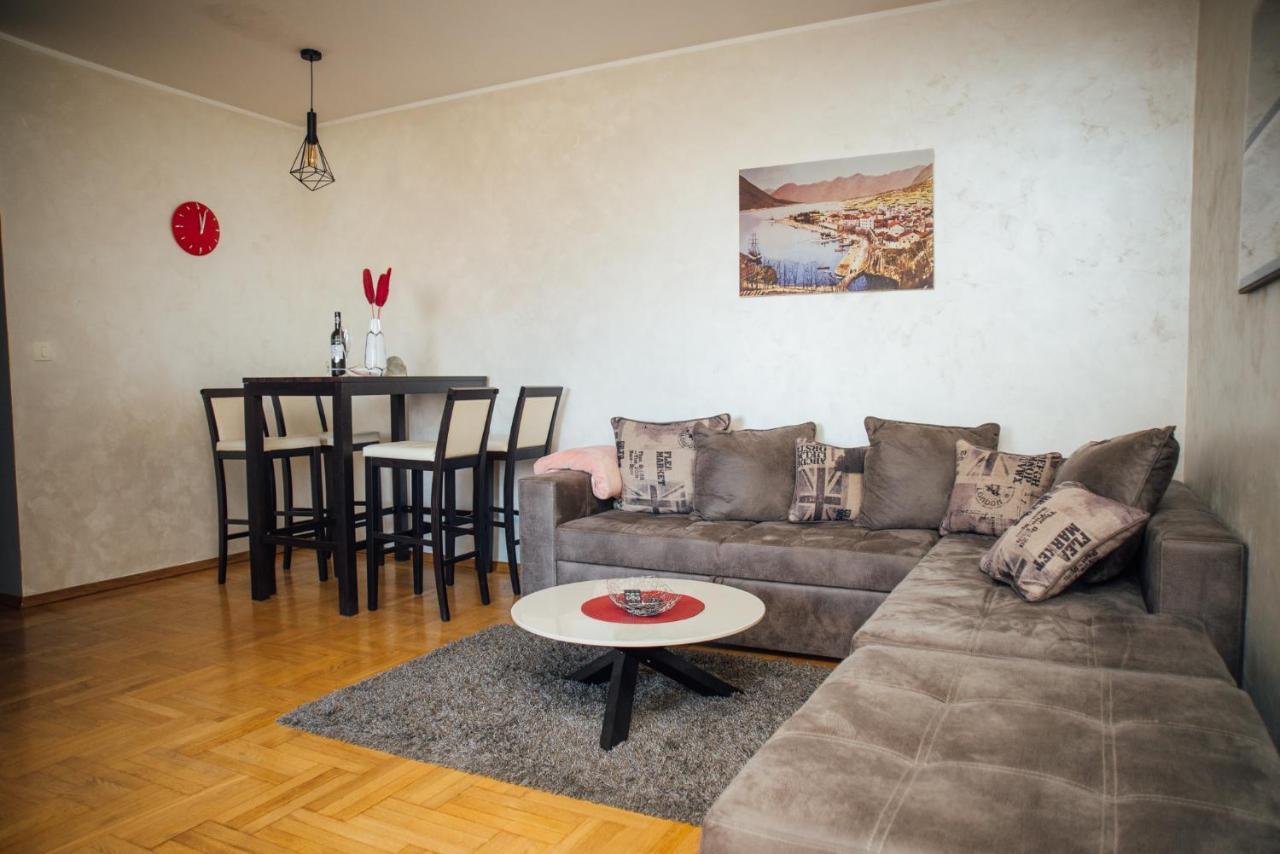 Sea View Apartment In Kotor ! Apartment Popica Esterno foto