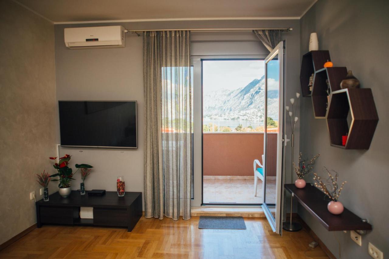 Sea View Apartment In Kotor ! Apartment Popica Esterno foto